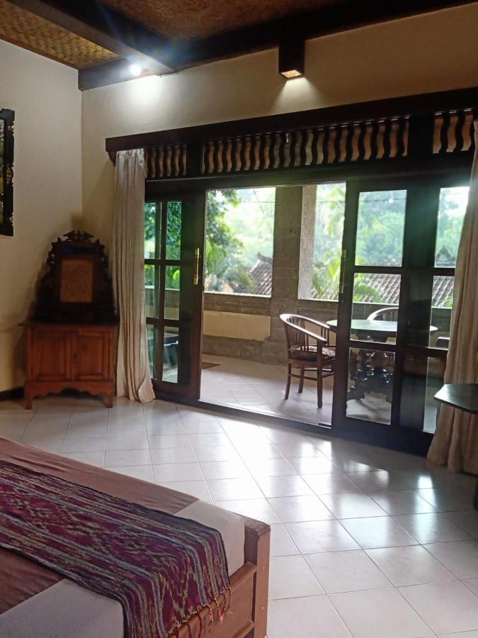 Family Guest House Убуд Екстериор снимка